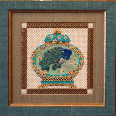 peacock-frame-1