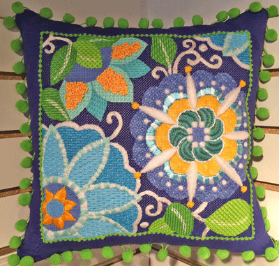 pinwheel-pillow-finished